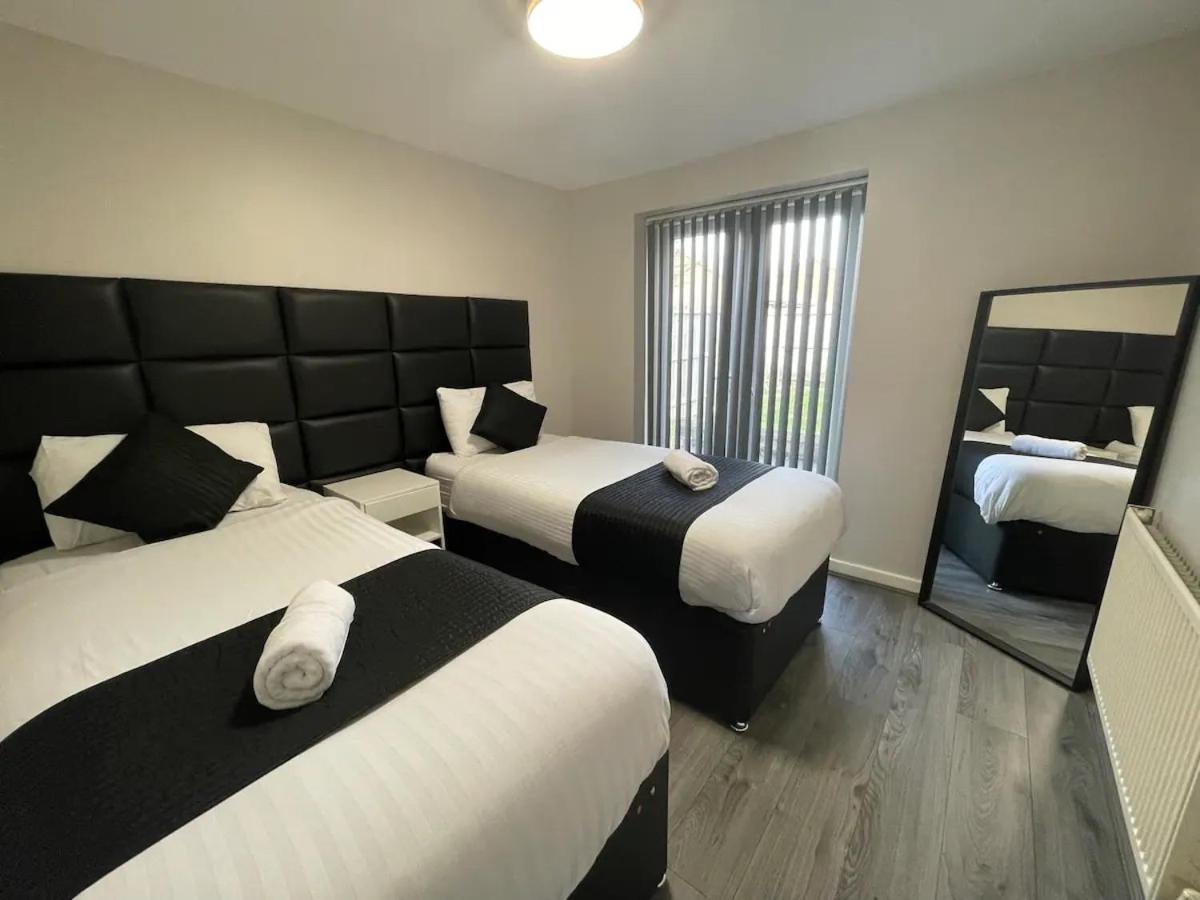 Hosted By Ryan - 2 Bedroom Apartment Liverpool Zewnętrze zdjęcie